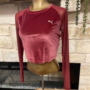 Puma velvet like crop top